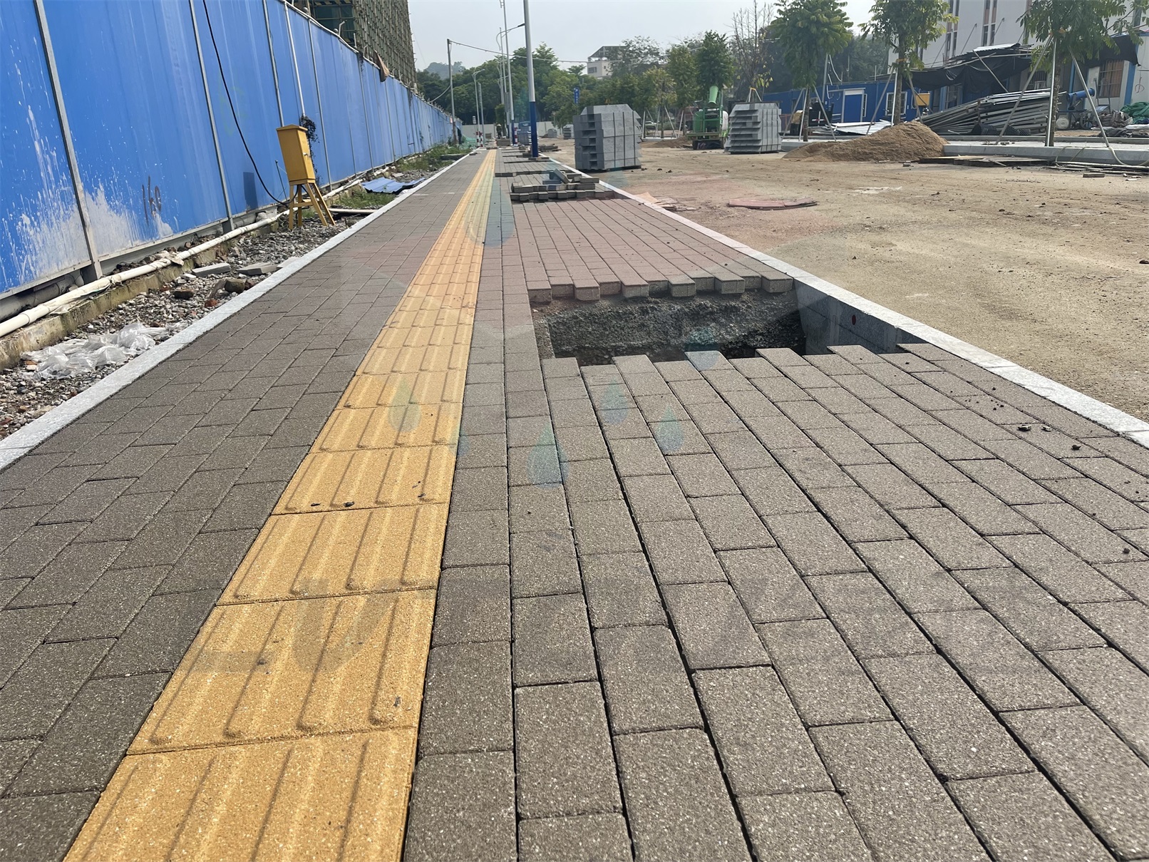 佛山三山港小學(xué)道路升級(jí)